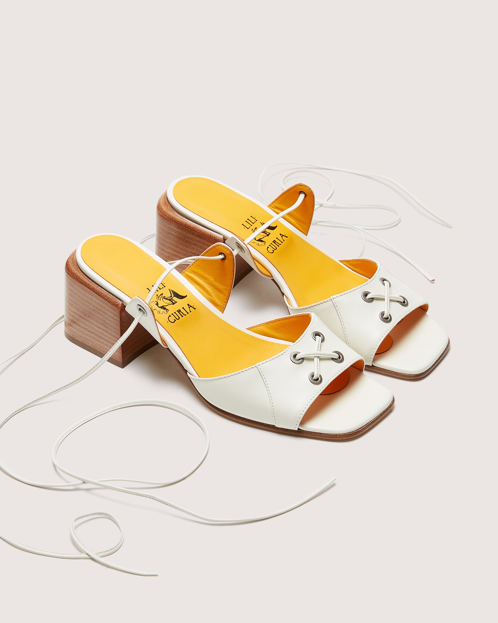 Faye Sandal