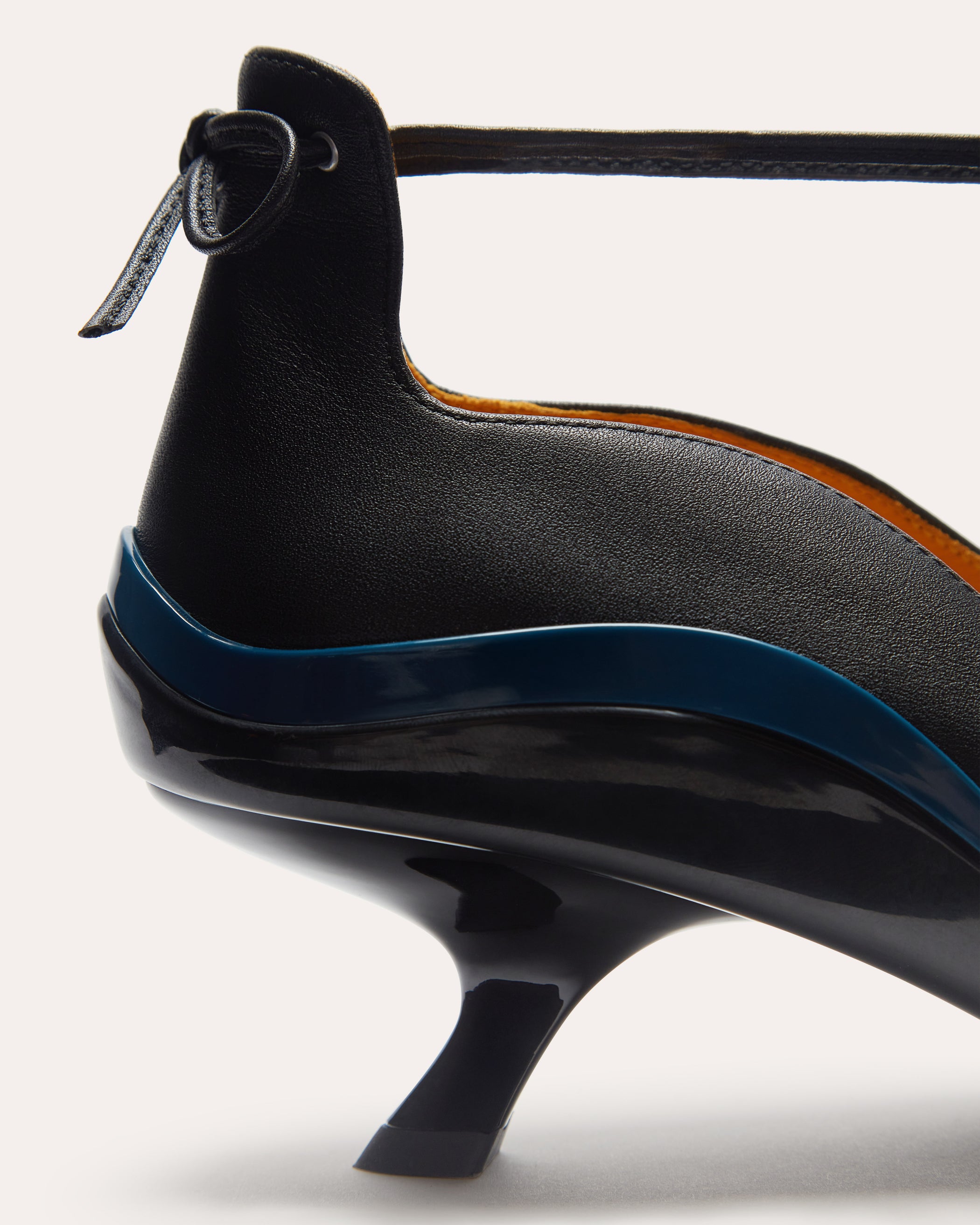 Evelyn Kitten Heel