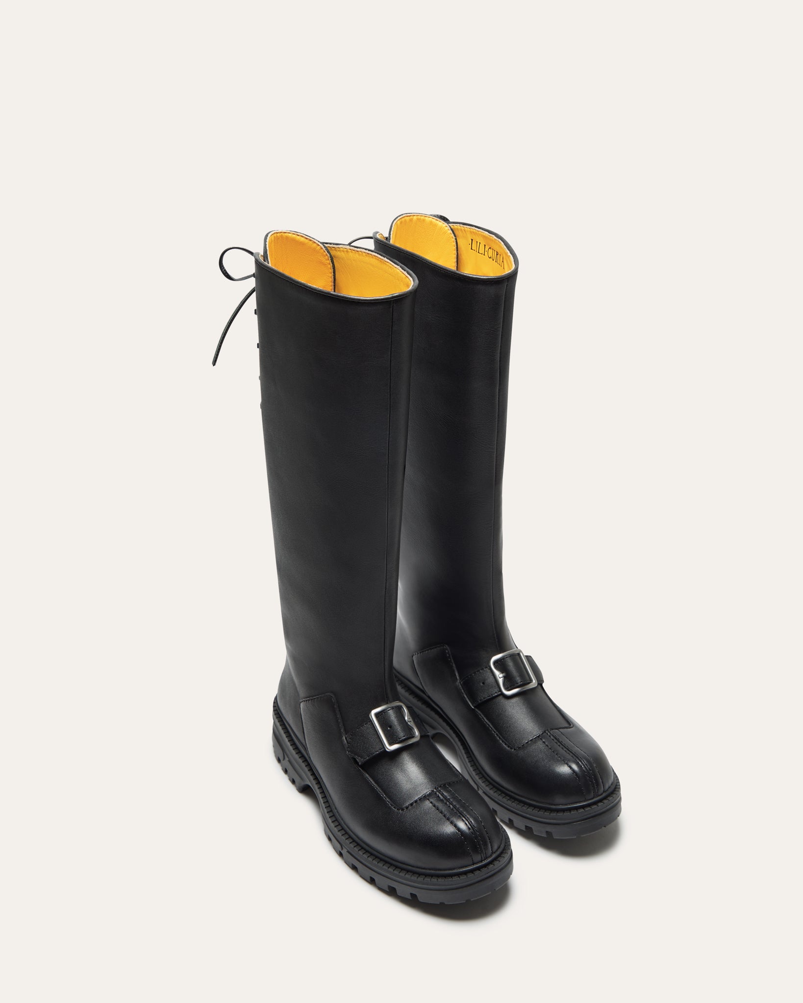 Joan Boot