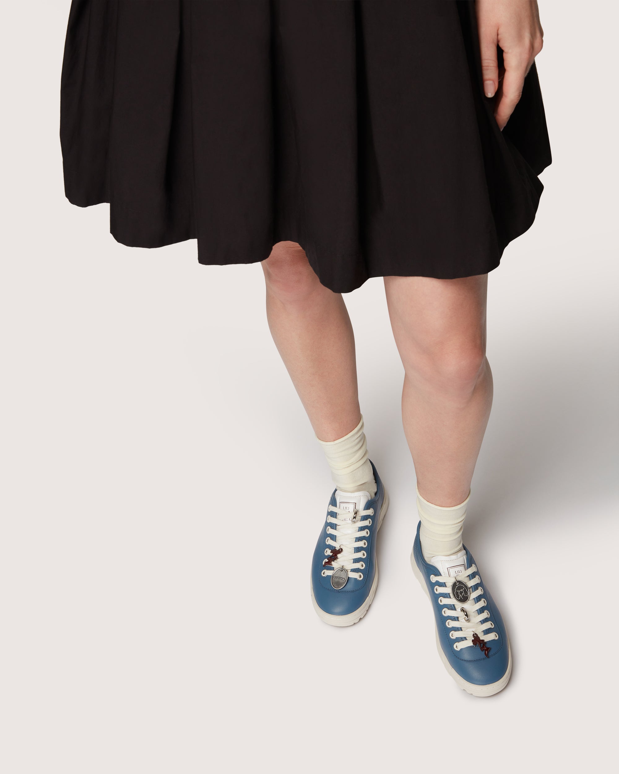 June Lace up Sneaker