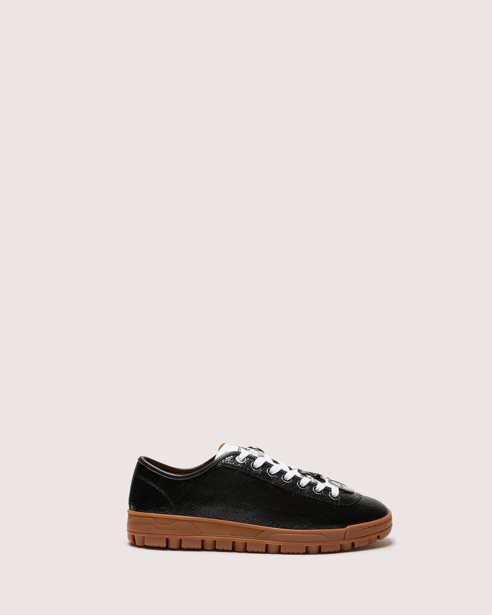 June Lace up Sneaker