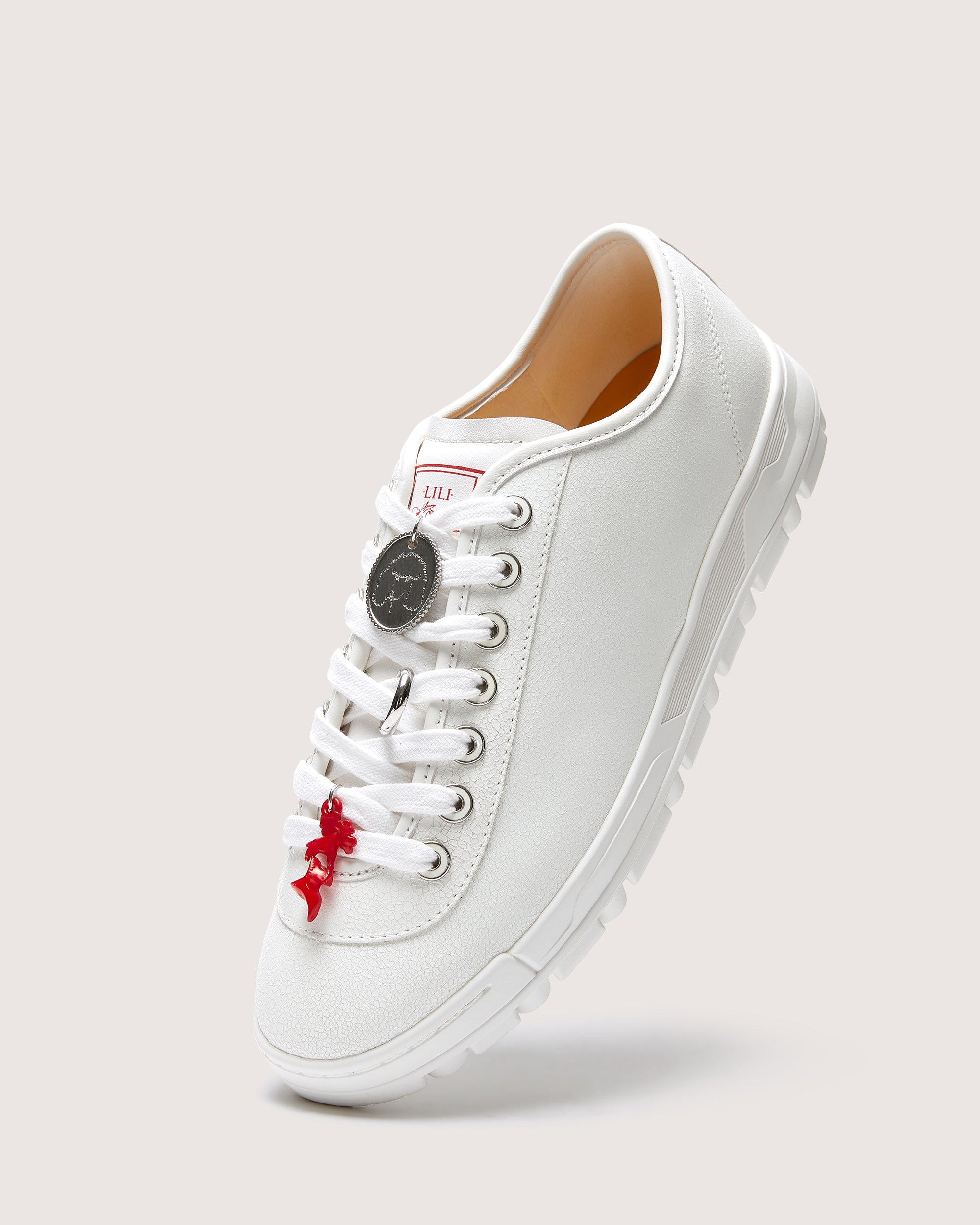 June Lace up Sneaker