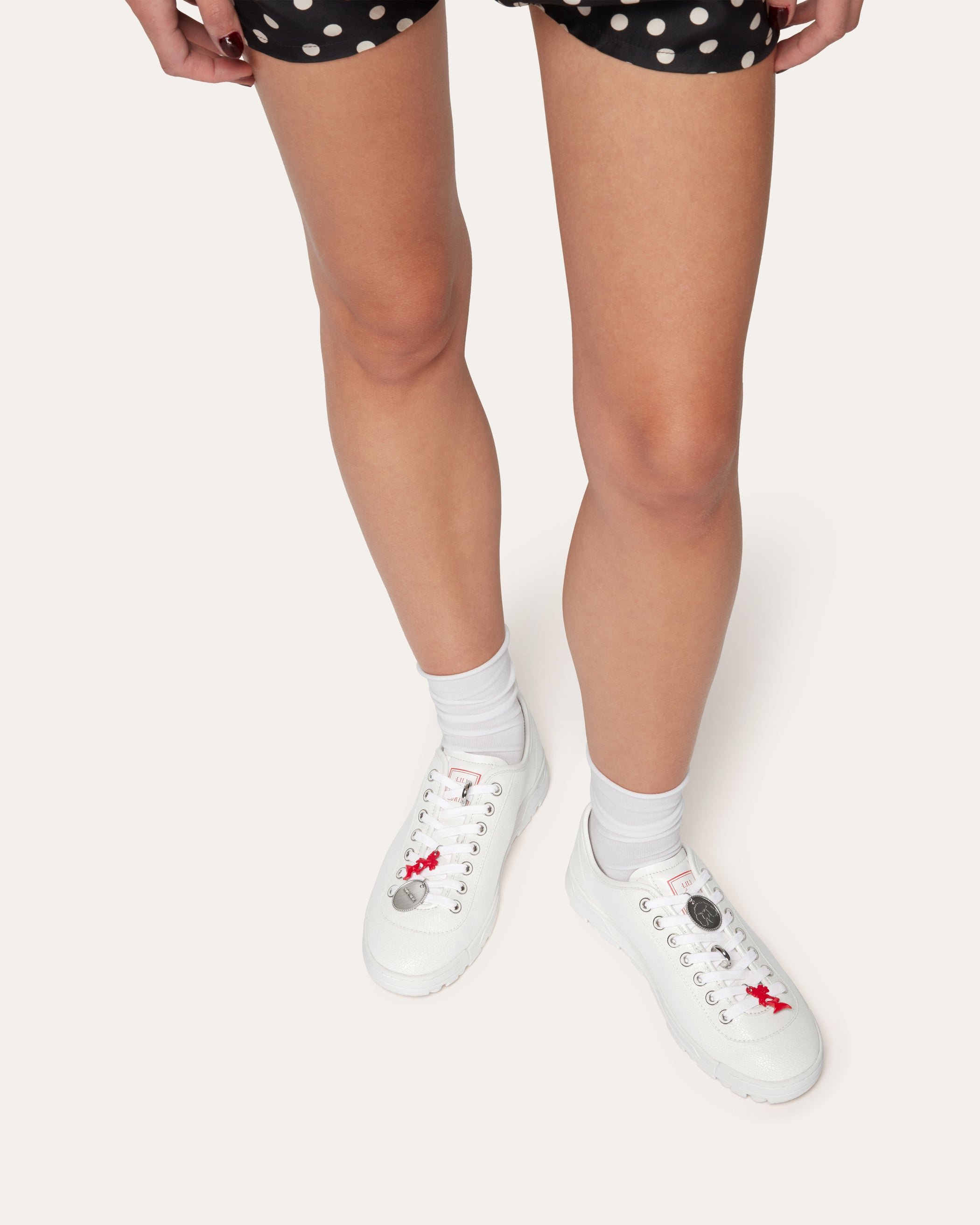 June Lace up Sneaker