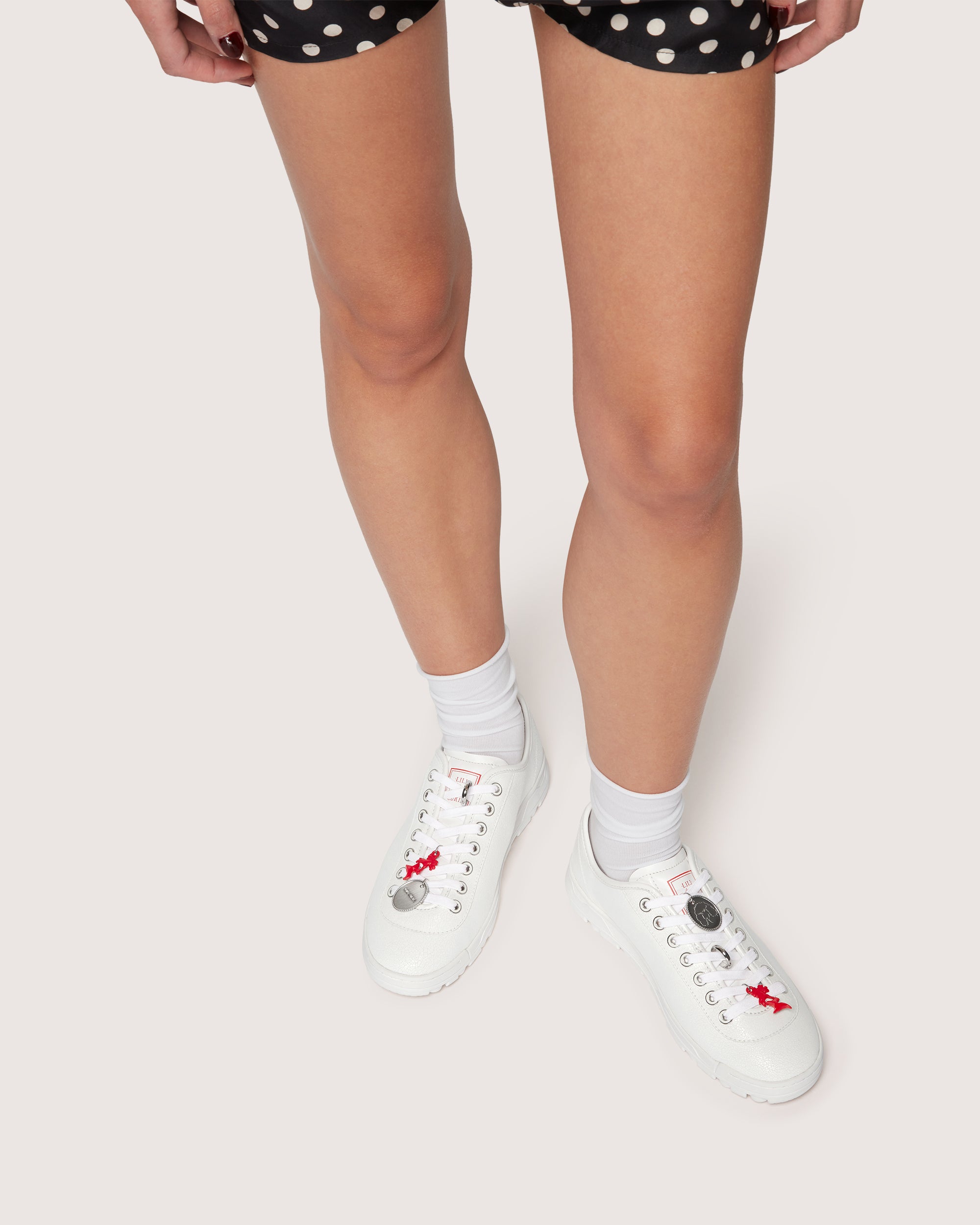 June Lace up Sneaker