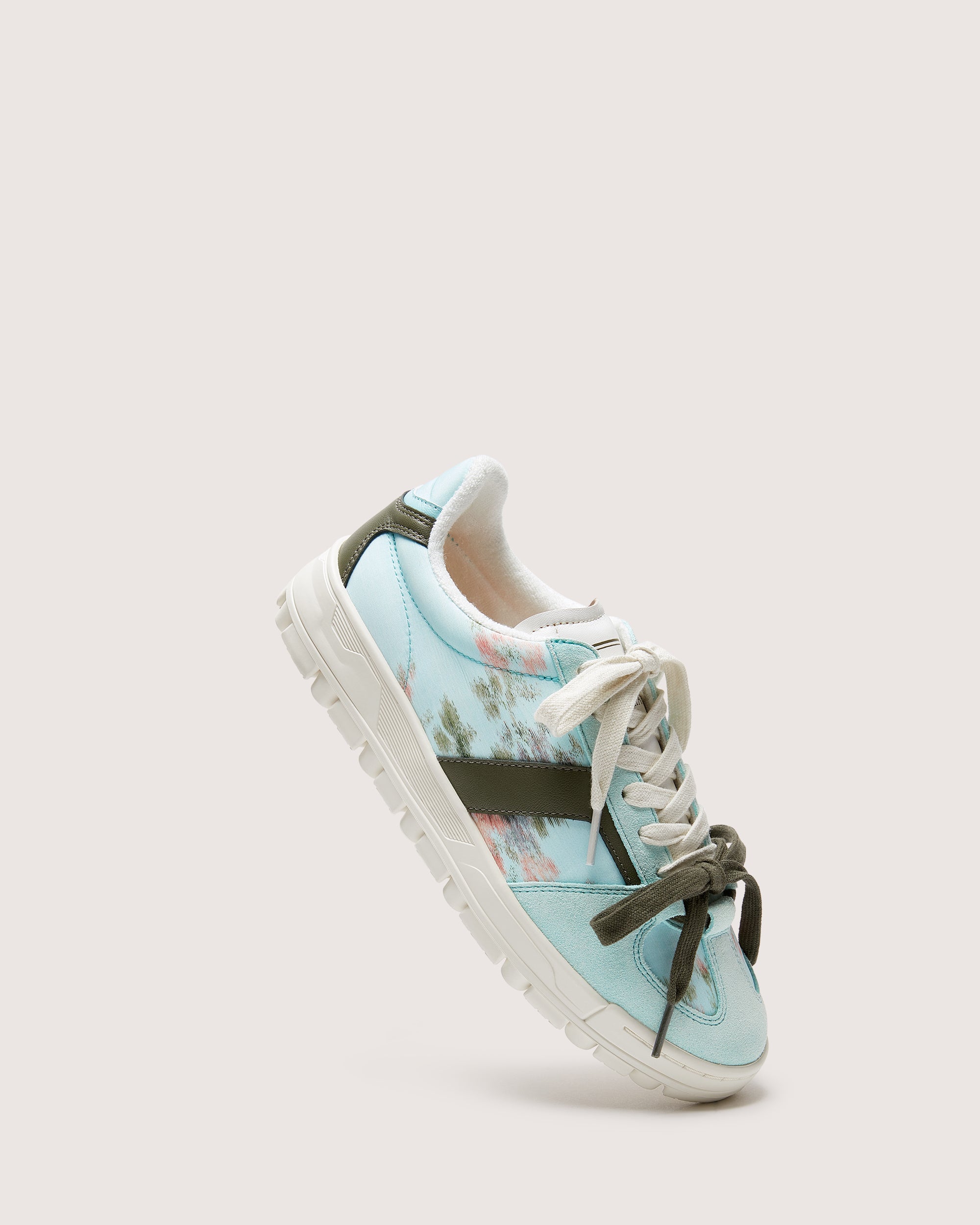 Colette Sneaker