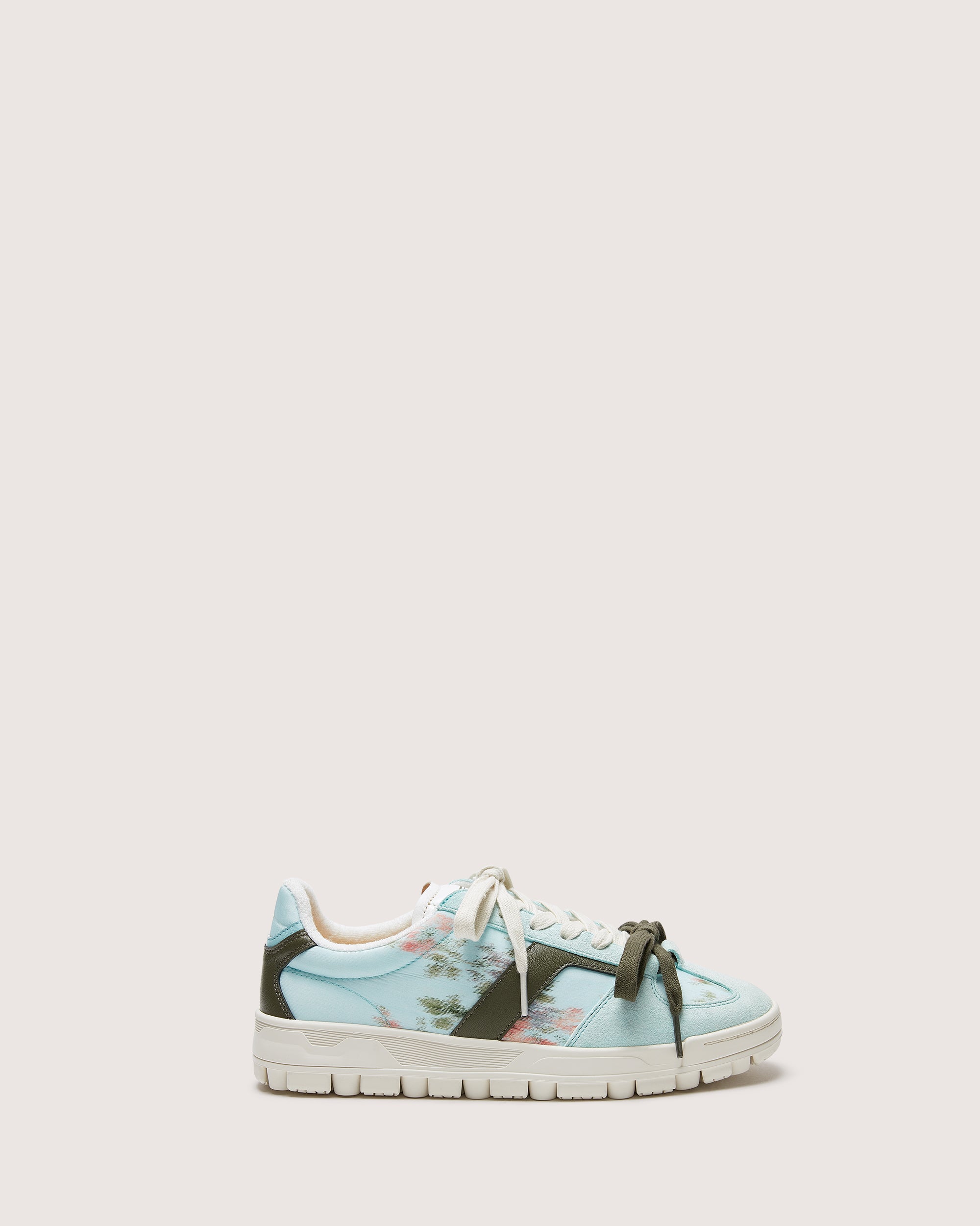 Colette Sneaker